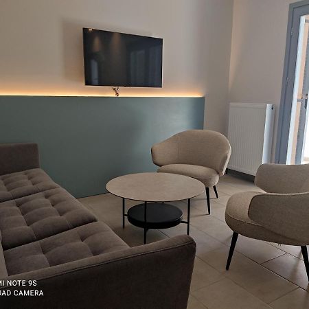 Blue Rose Luxury And Comfort Apartment At The Centre Of Preveza Ngoại thất bức ảnh