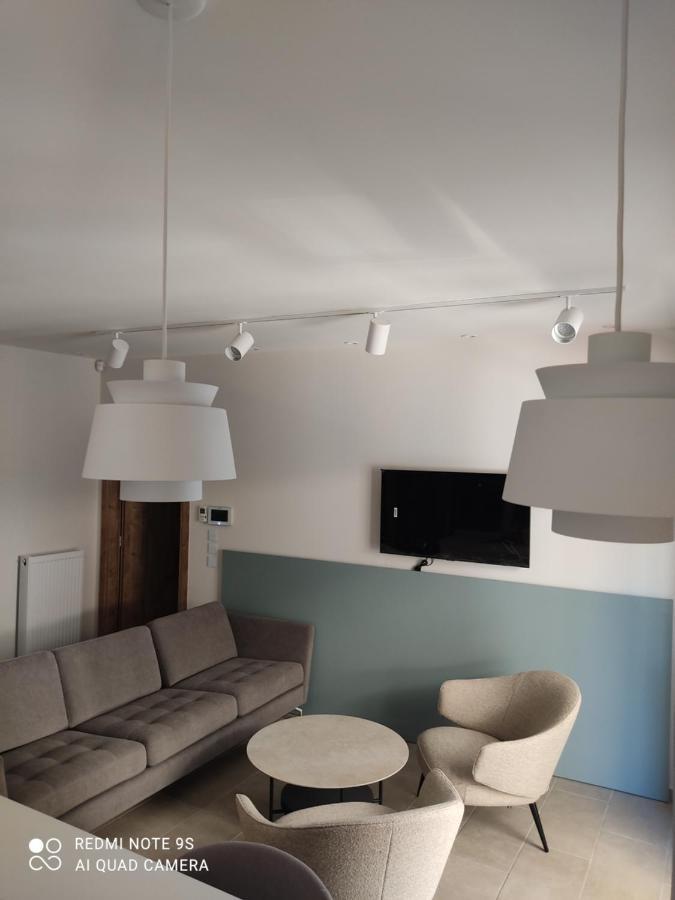 Blue Rose Luxury And Comfort Apartment At The Centre Of Preveza Ngoại thất bức ảnh