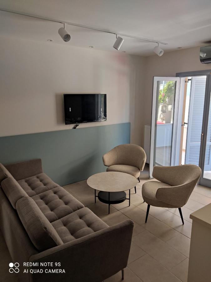 Blue Rose Luxury And Comfort Apartment At The Centre Of Preveza Ngoại thất bức ảnh