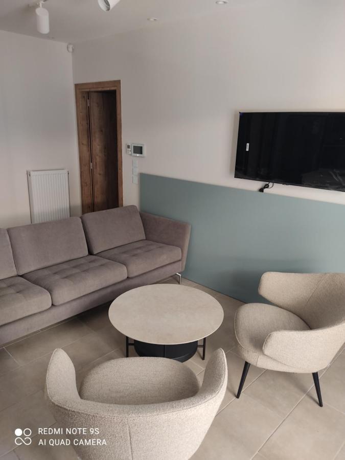 Blue Rose Luxury And Comfort Apartment At The Centre Of Preveza Ngoại thất bức ảnh